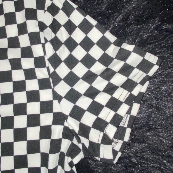 New half black and half black and white checkers. - Picture 9 of 10